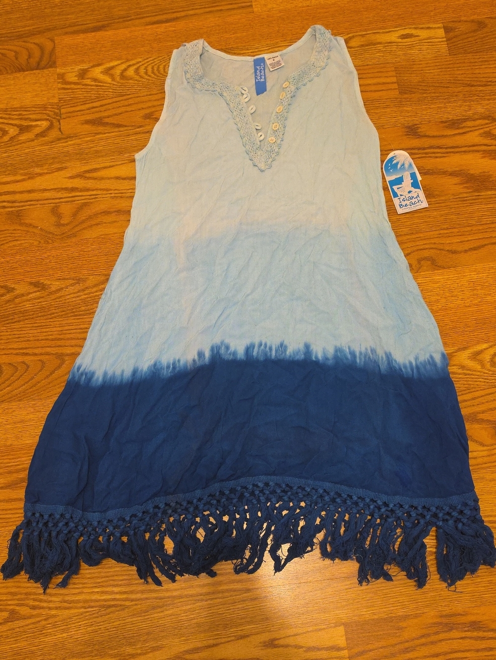 Sleeveless Ombre Fringe Hem Casual Dress in Light Blue to Navy